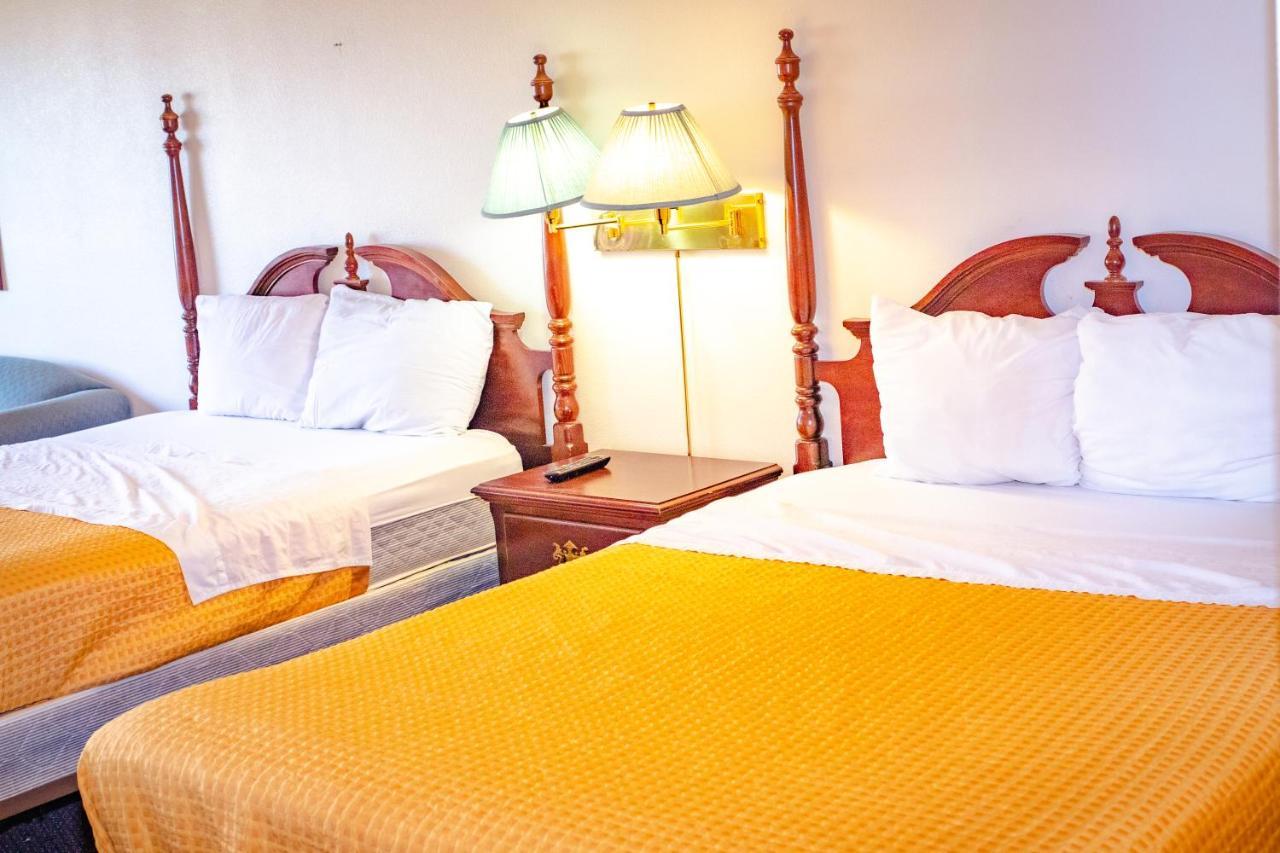 Cozy House Inn & Suites By Marifah Williamsburg Ngoại thất bức ảnh